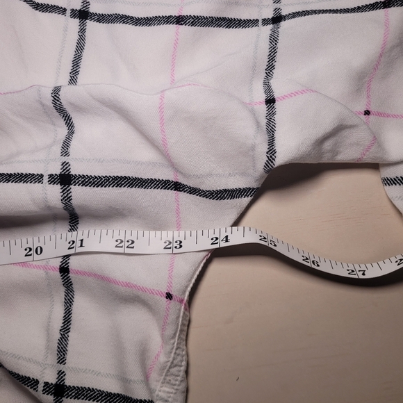 Vince camuto button down size 1X - Picture 6 of 7